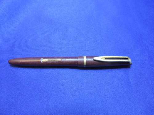 Waterman's LZ fountain pen 14kt gold nib maroon
